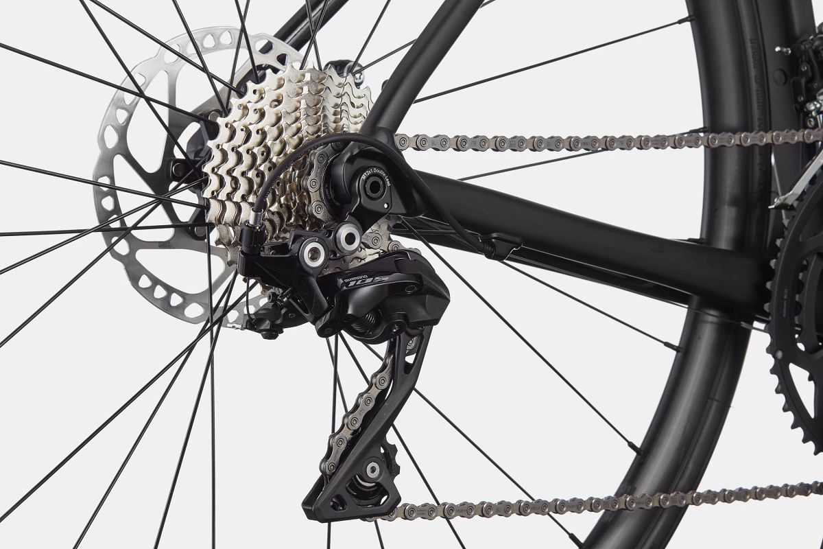 Cannondale CAAD13 Disc 105