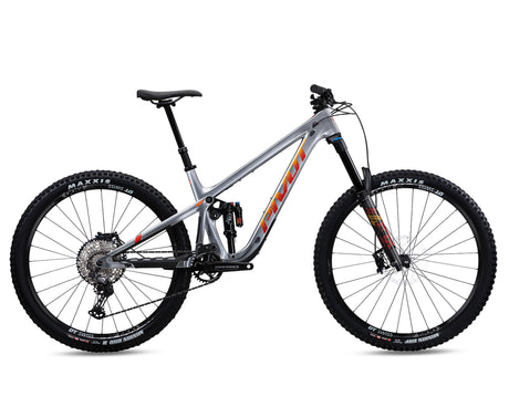 2022 Pivot Firebird Pro XT 29" Alloy Wheels