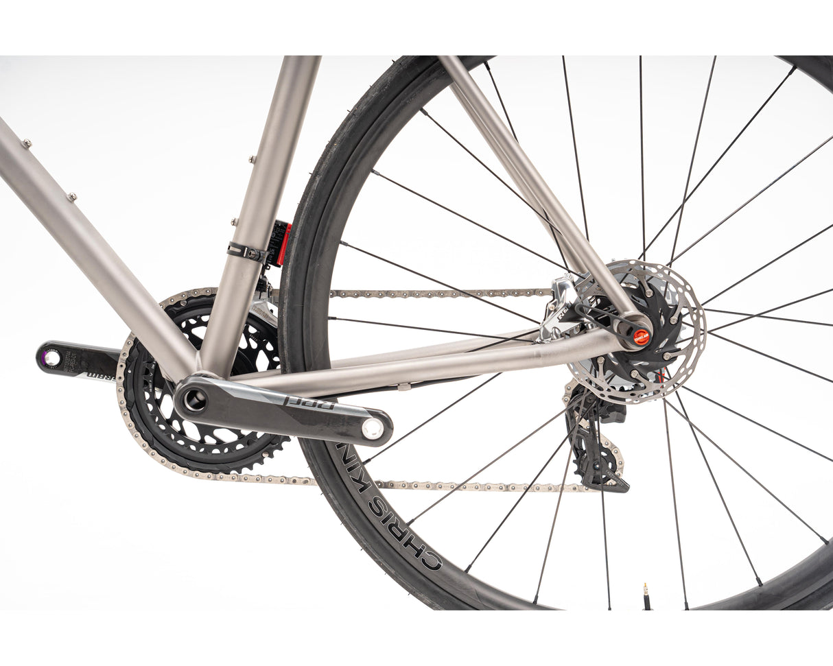 Moots Vamoots RCS Red eTap AXS HRD 52