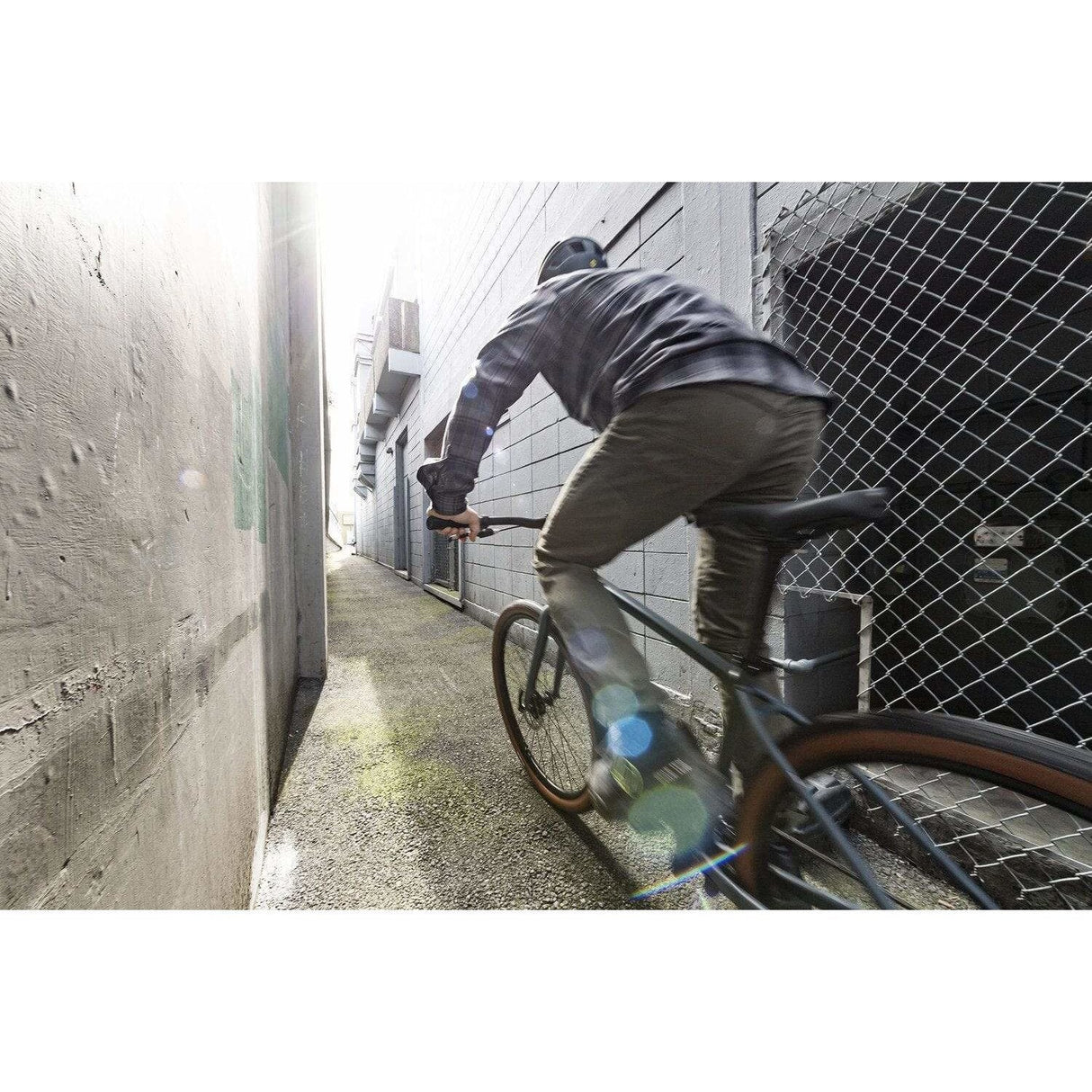 Division 1 Hybrid Bike