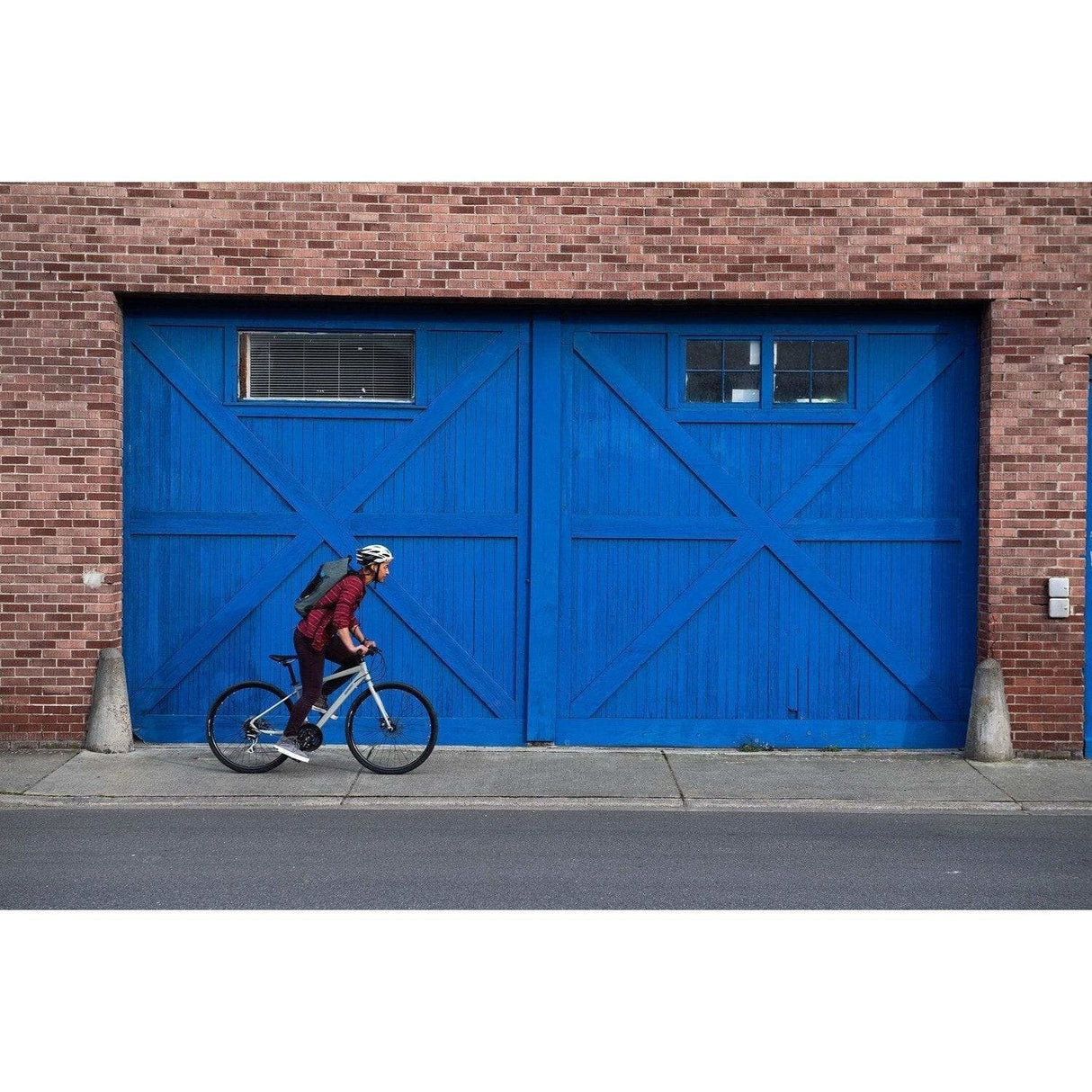 Metric 2 Hybrid Bike