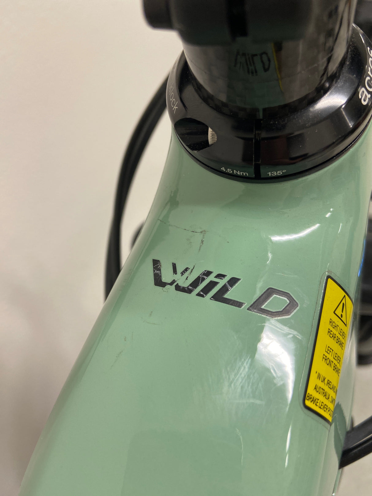 Wild FS H20 (Blem)